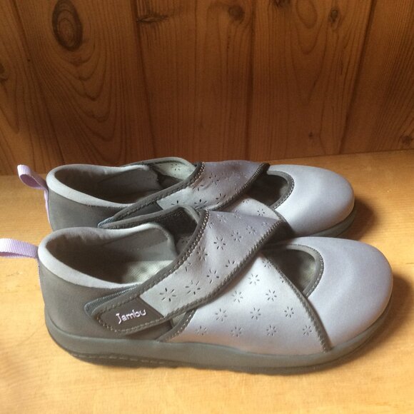 Jambu Millie Vegan Grey Rocker Bottom Slip On Cutout Accent Walking Shoe Size 8M - Picture 1 of 9